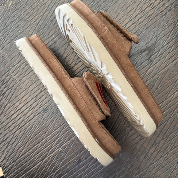 UGG Laton Slide 8.5 NWOT - Picture 4 of 8